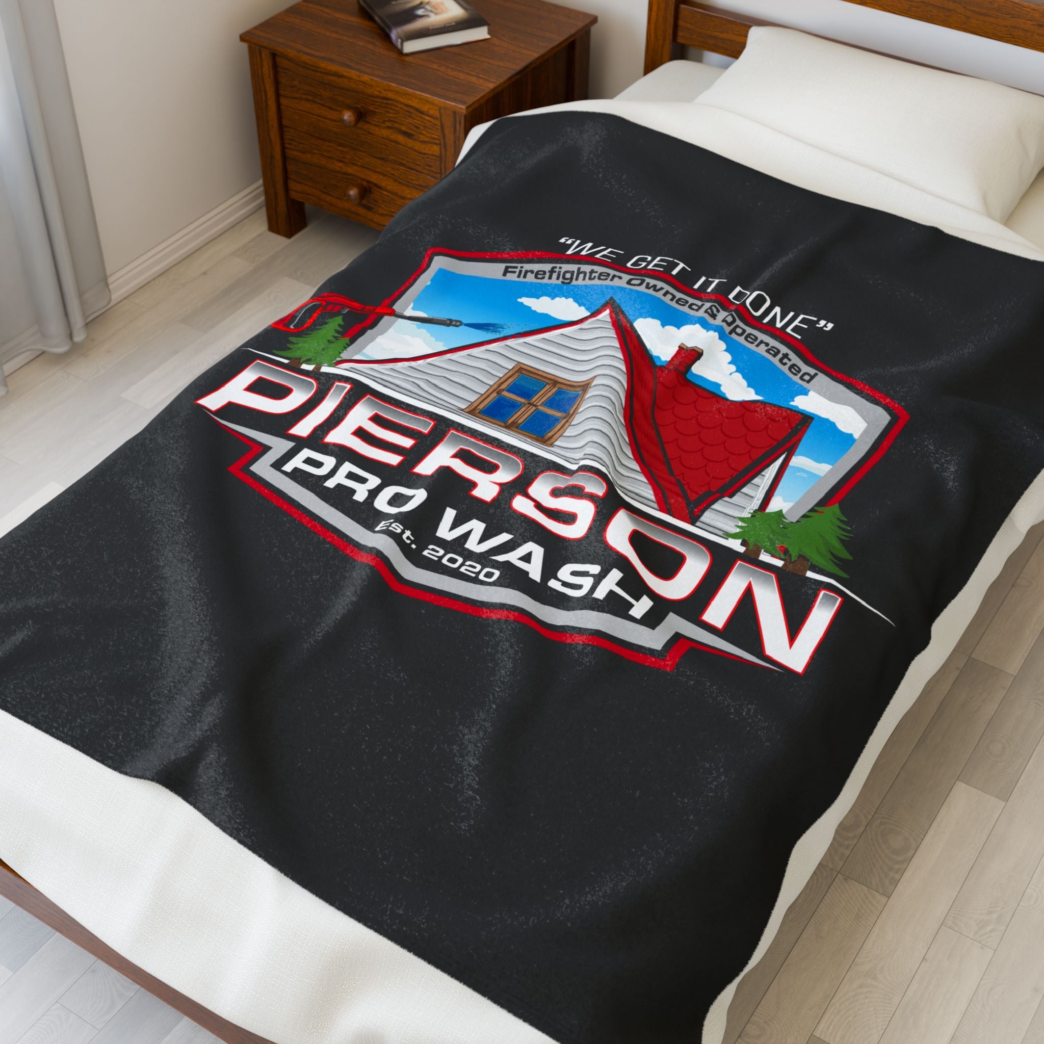 Pierson Pro Wash - Velveteen Plush Blanket