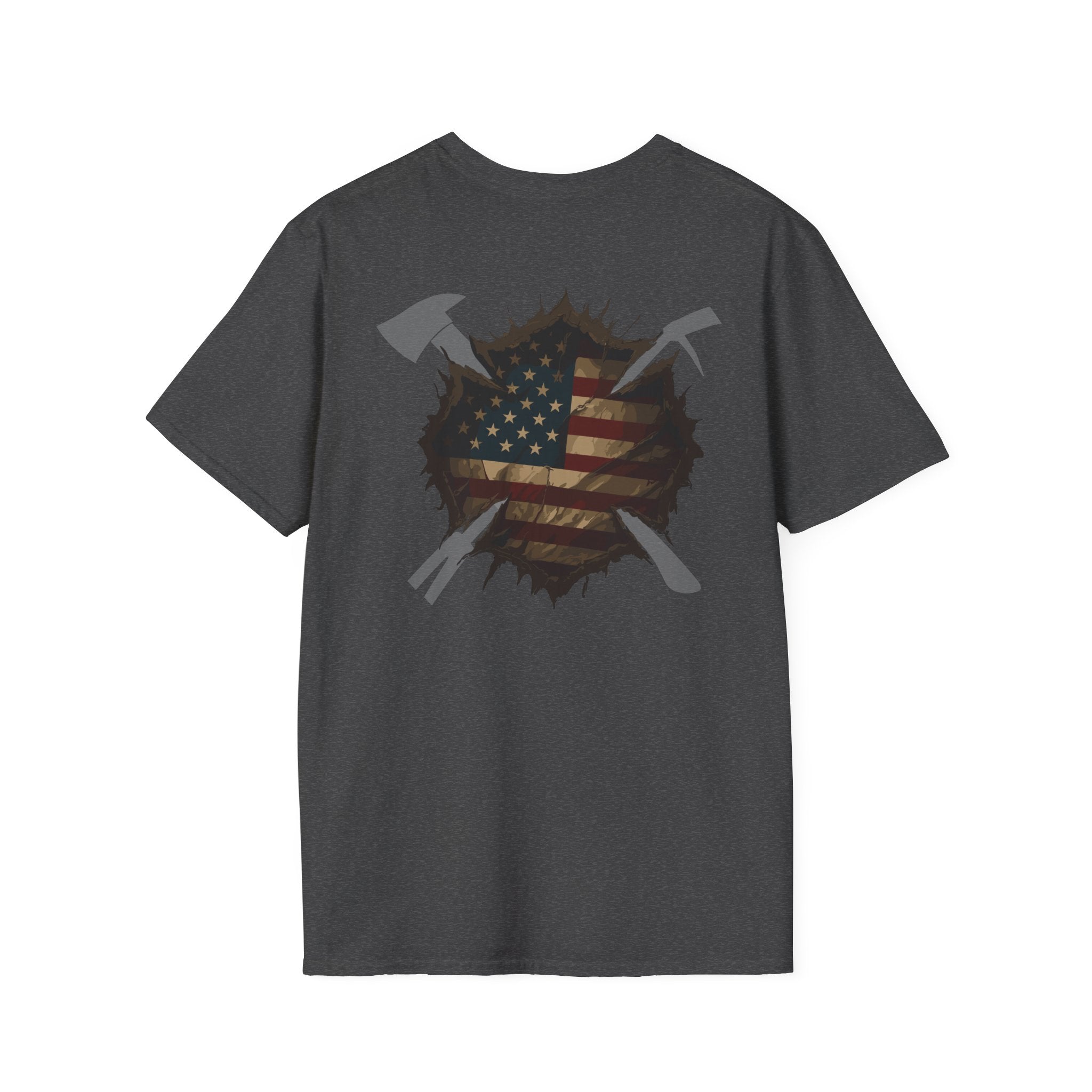 Us flag torn maltese - Unisex Softstyle T-Shirt