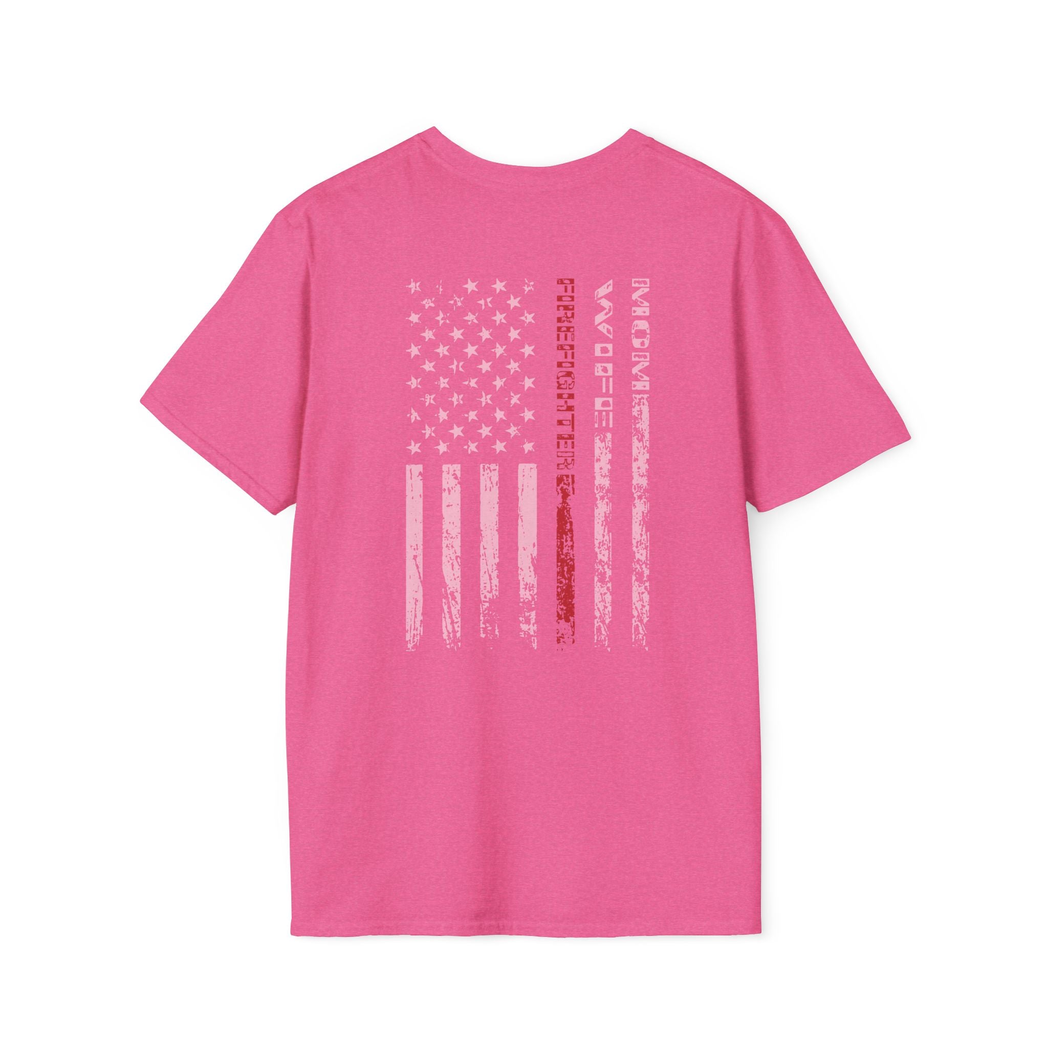 Firefighter Mom US Flag - Unisex Softstyle T-Shirt