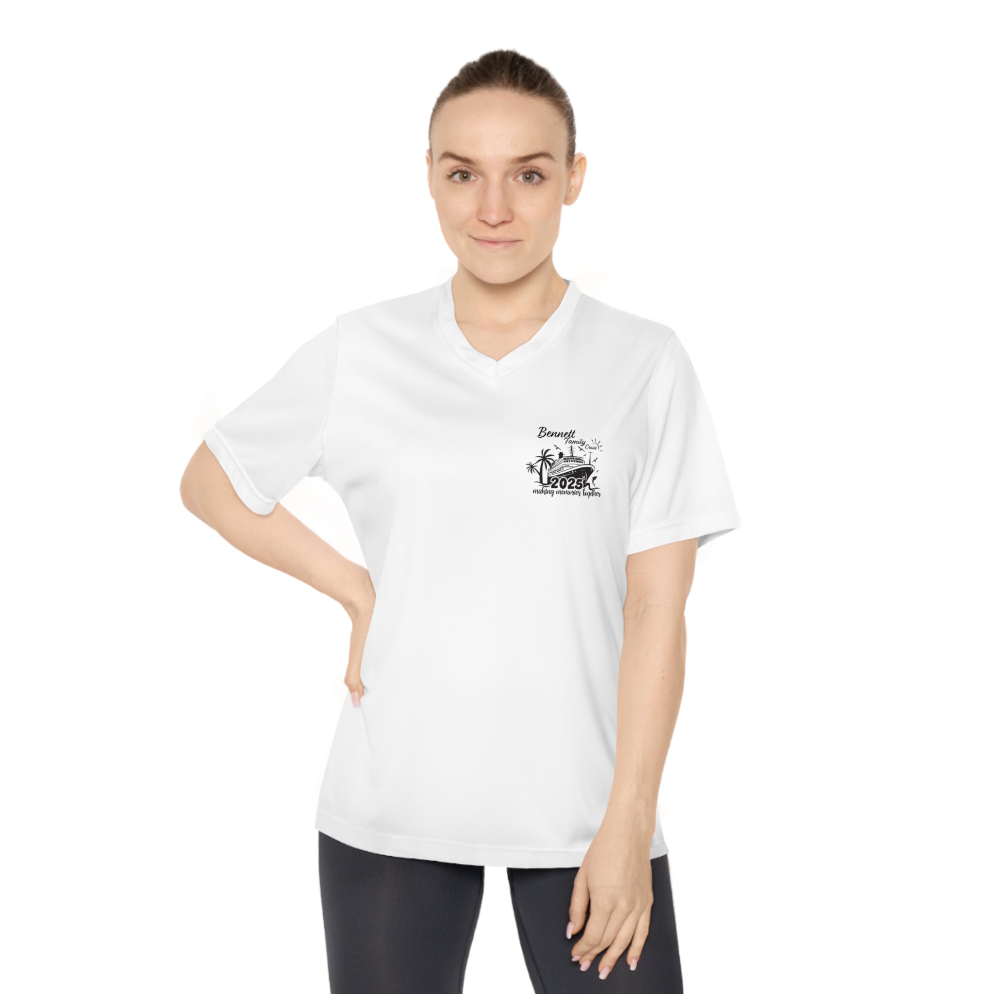Bennett Family Cruise Black logo - Women's Performance V-Neck T-Shirt