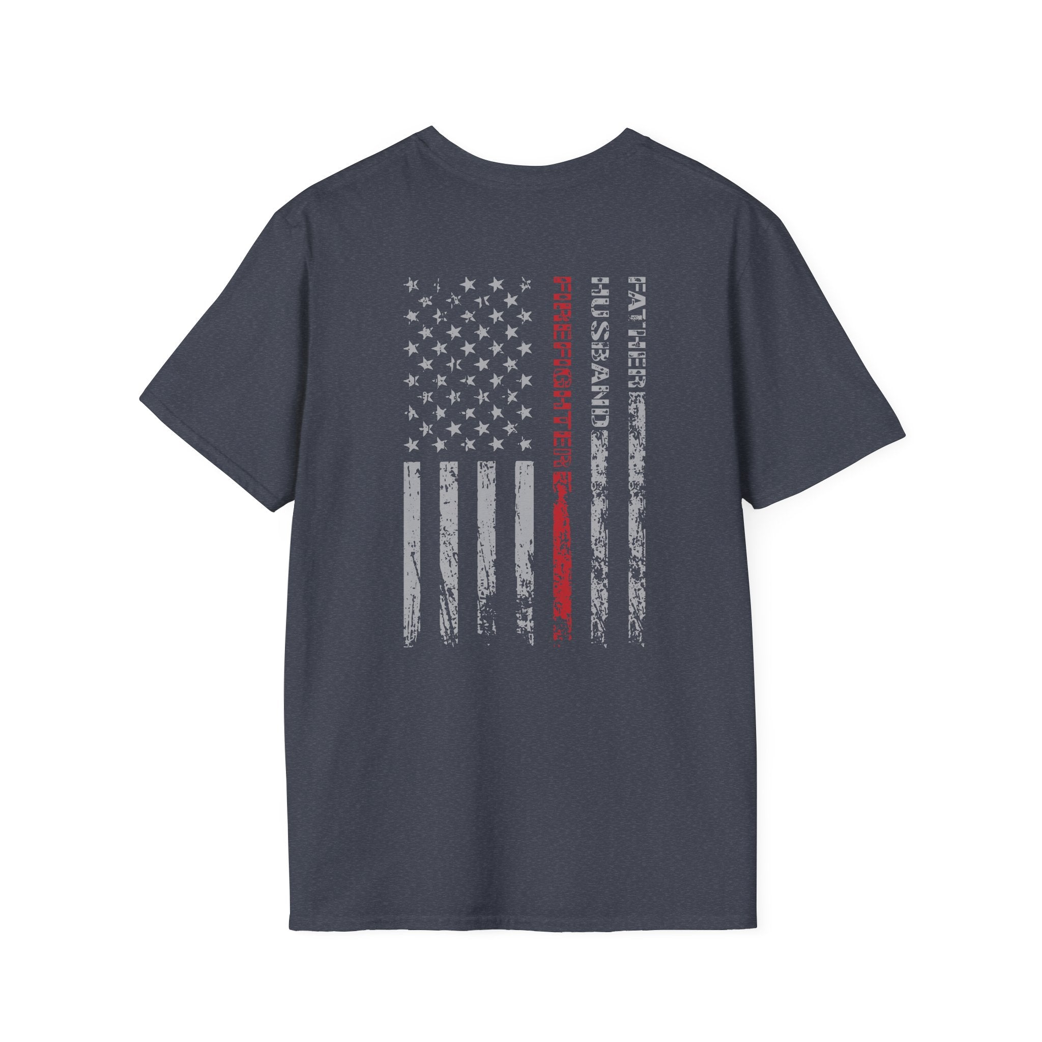 Firefighter Dad US Flag - Unisex Softstyle T-Shirt
